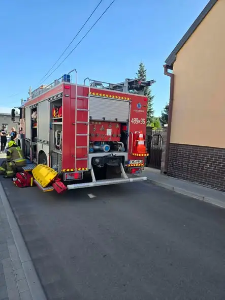 Interwencja służb ratunkowych na ulicy Spichrzowej w Strzelnie
