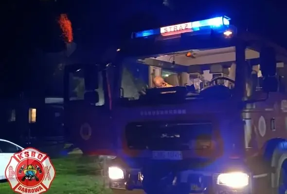 Pożar sadzy w przewodzie kominowym w Mokrem – interweniowały OSP Dąbrowa i PSP Mogilno