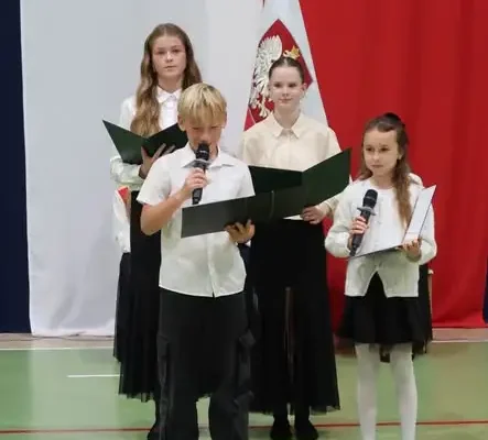 Młodzi Akademicy z Bydgoszczy rozpoczęli naukową przygodę – inauguracja Szkolnej Akademii Wiedzy